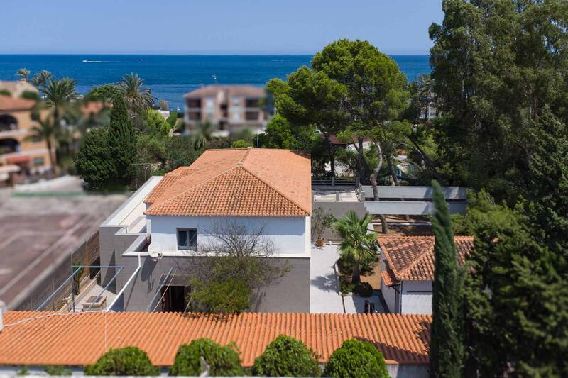 6 bedroom Villa for sale