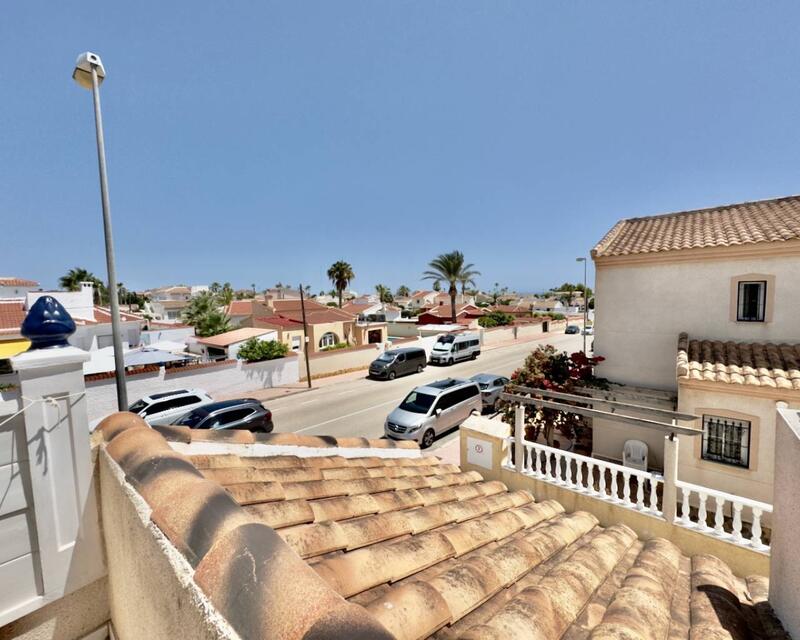 3 Cuarto Villa en venta