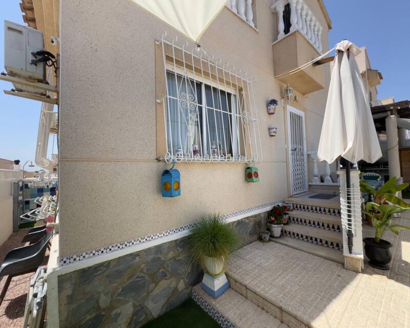 3 Cuarto Villa en venta