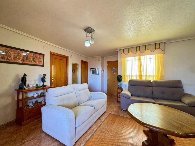 2 slaapkamer Appartement Te koop