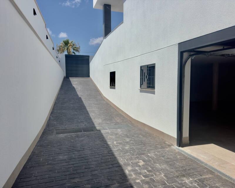 3 bedroom Villa for sale