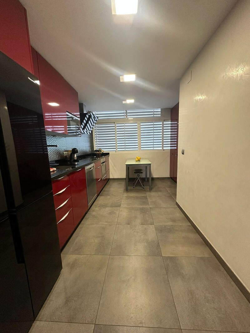 3 slaapkamer Appartement Te koop