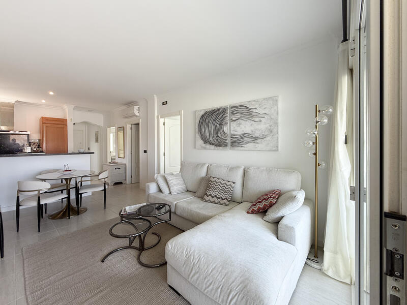 2 slaapkamer Appartement Te koop