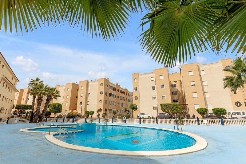 2 slaapkamer Appartement Te koop