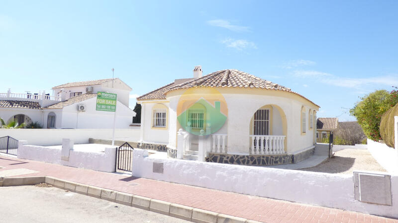Villa en venta en Camposol, Murcia