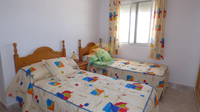 2 Cuarto Villa en venta