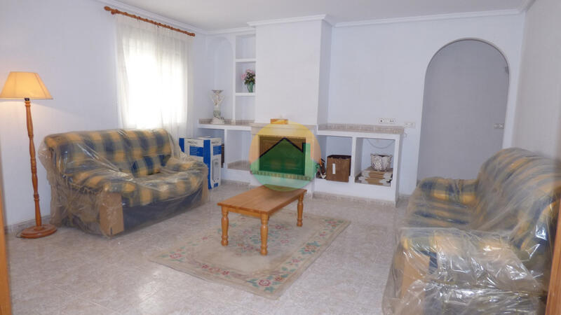 2 Cuarto Villa en venta
