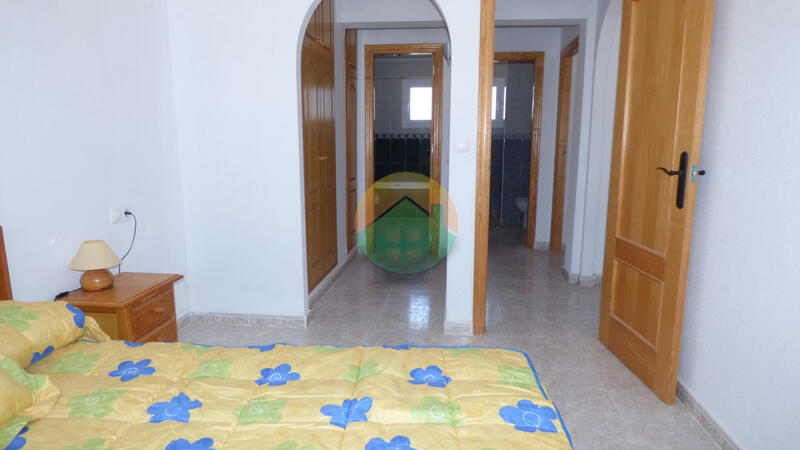 2 Cuarto Villa en venta