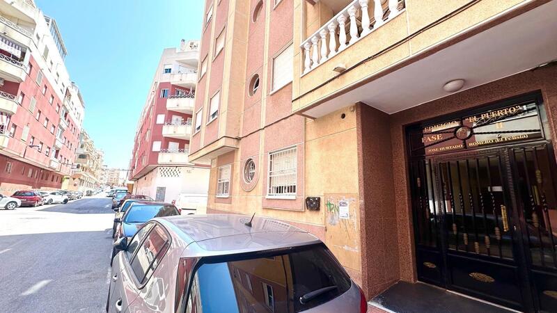 2 спальная комната квартира продается