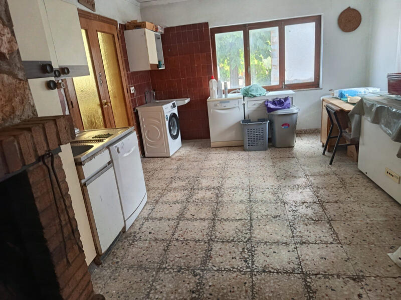 8 bedroom Country House for sale