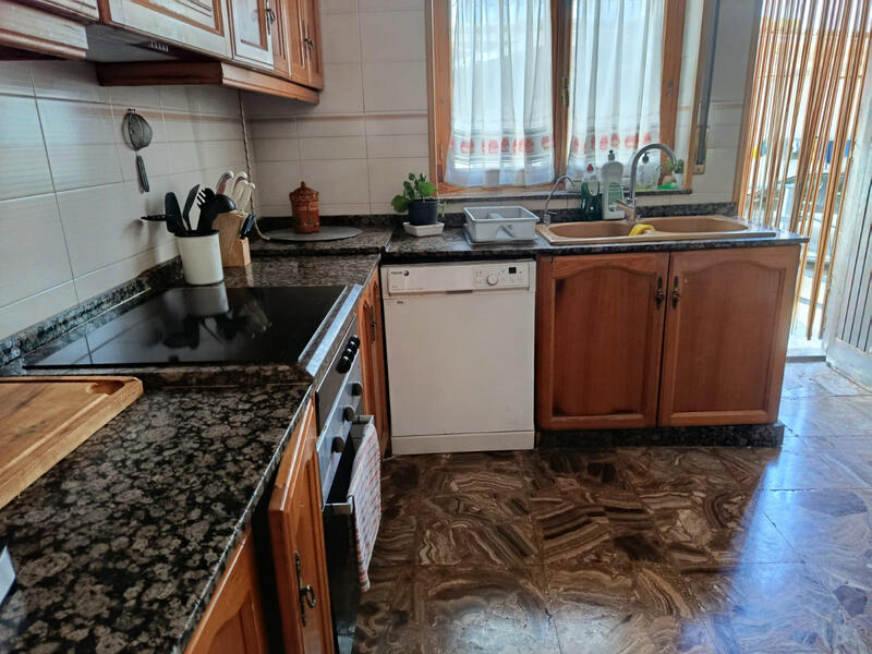8 bedroom Country House for sale