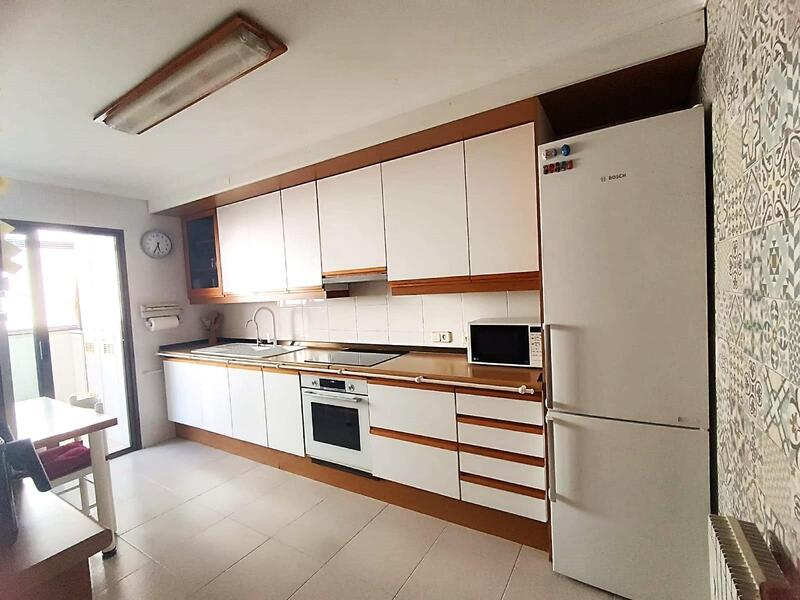3 спальная комната квартира продается
