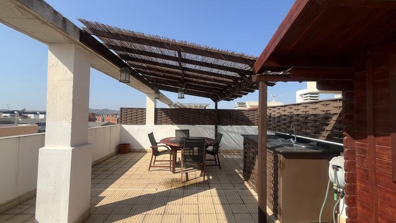 2 slaapkamer Appartement Te koop