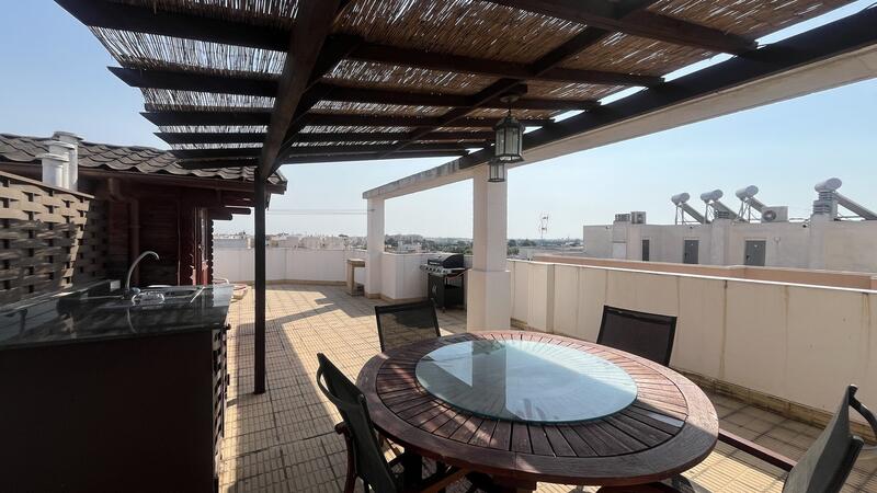 2 slaapkamer Appartement Te koop