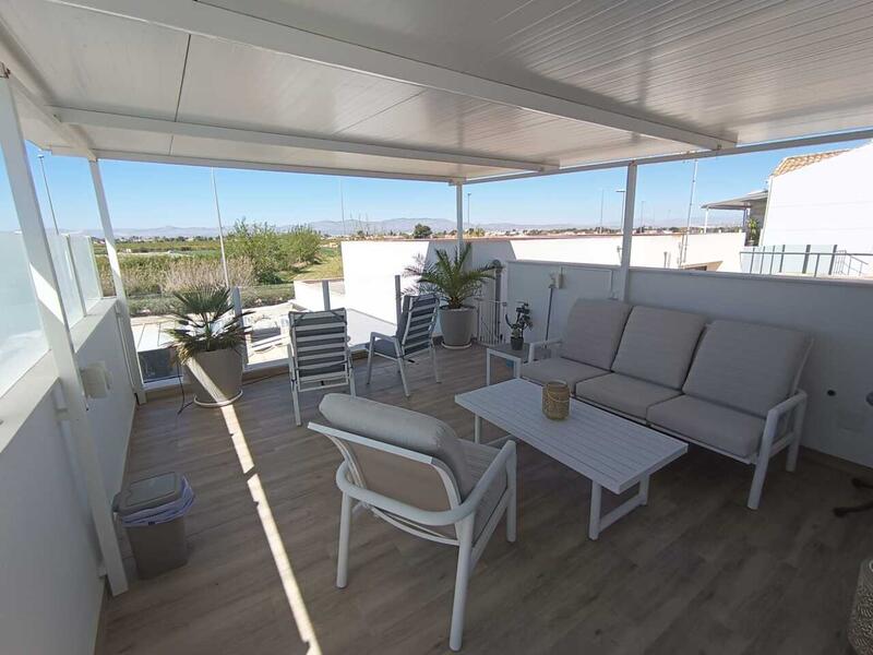 2 Cuarto Villa en venta