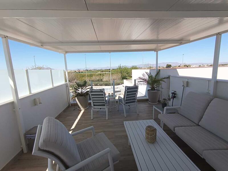 2 Cuarto Villa en venta