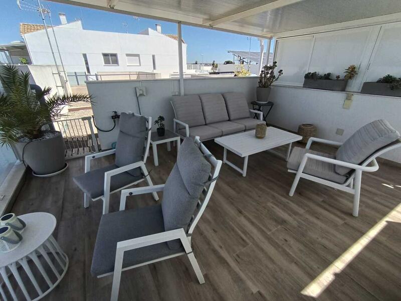 2 Cuarto Villa en venta