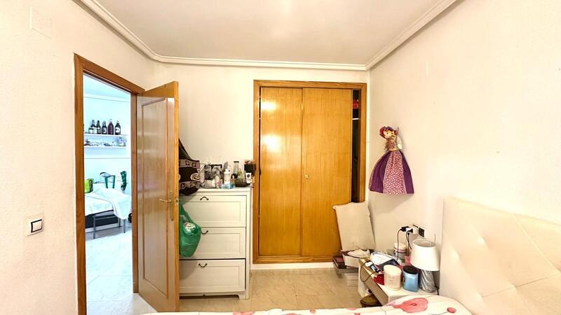 2 спальная комната квартира продается
