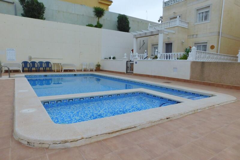 3 Cuarto Villa en venta