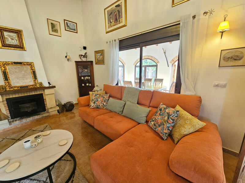 4 bedroom Villa for sale