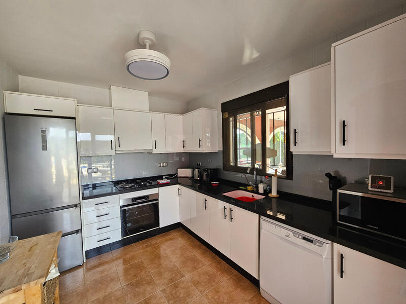 4 bedroom Villa for sale