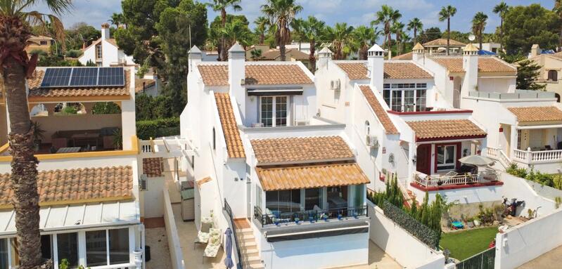 2 bedroom Villa for sale