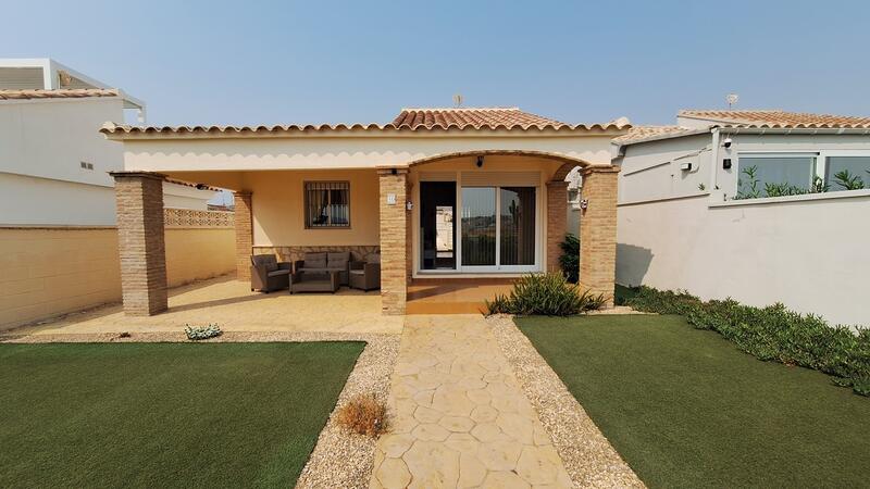 2 bedroom Villa for sale