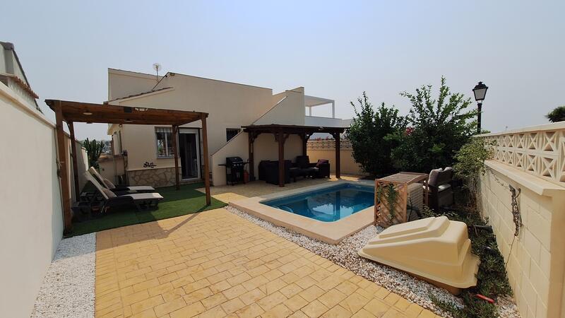 2 bedroom Villa for sale