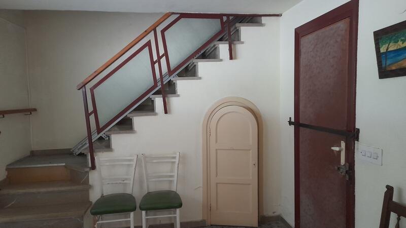 5 bedroom Apartment for sale