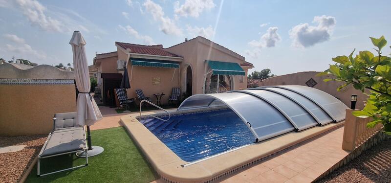 3 bedroom Villa for sale