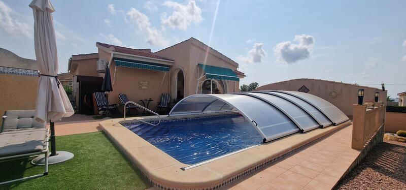 3 bedroom Villa for sale