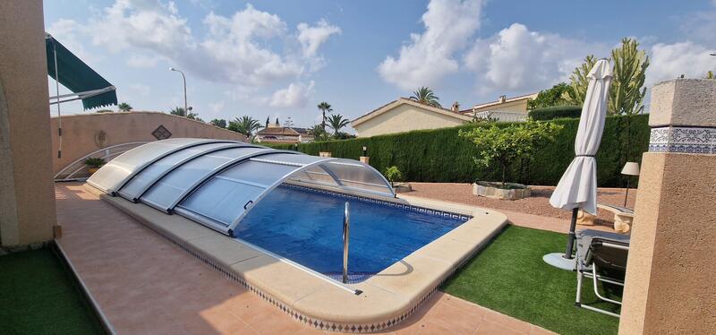 3 bedroom Villa for sale