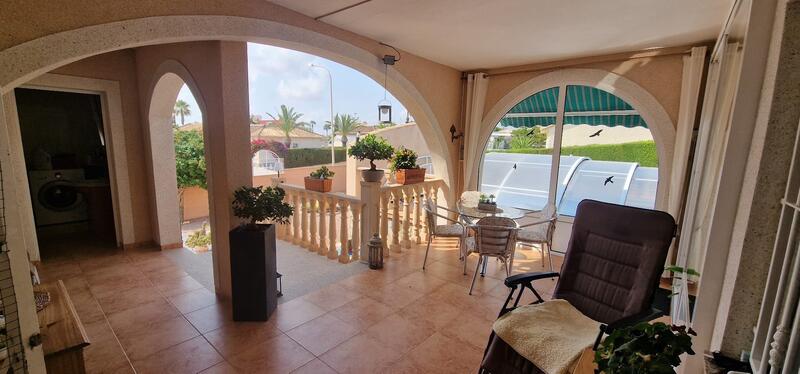 3 bedroom Villa for sale
