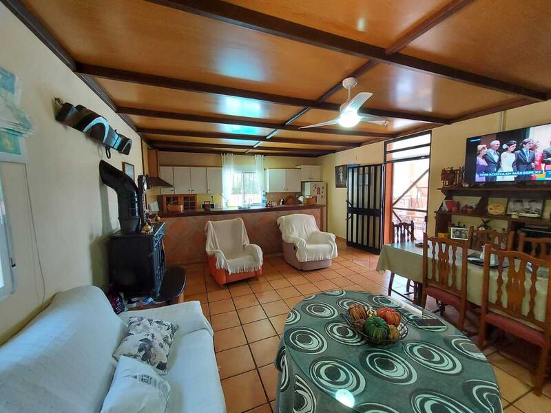 3 Cuarto Casa de Campo en venta