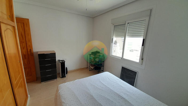2 Schlafzimmer Stadthaus zu verkaufen