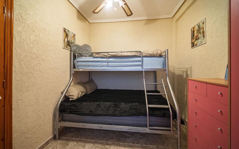 2 Schlafzimmer Stadthaus zu verkaufen