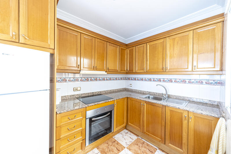 2 спальная комната вилла продается