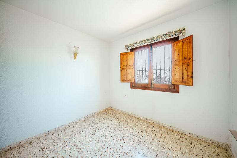 4 Cuarto Villa en venta