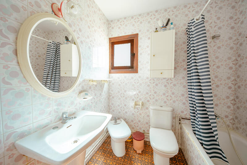 4 Cuarto Villa en venta