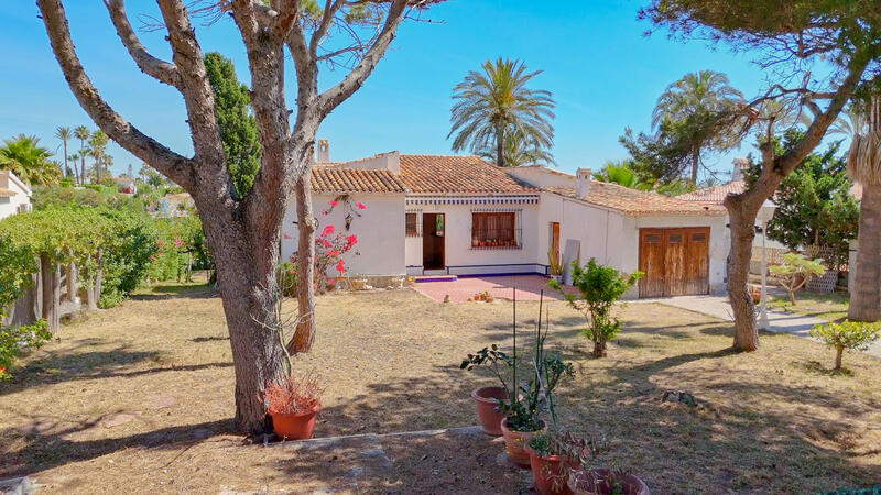 4 Cuarto Villa en venta