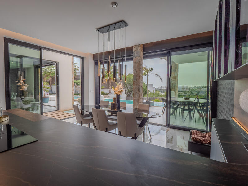 4 Cuarto Villa en venta