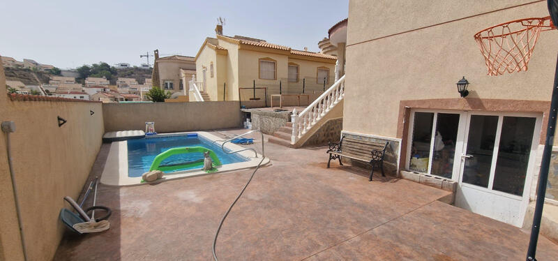 3 bedroom Villa for sale