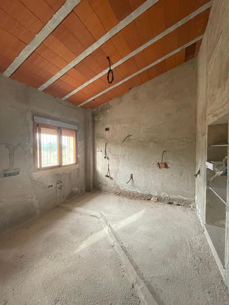 2 bedroom Land for sale