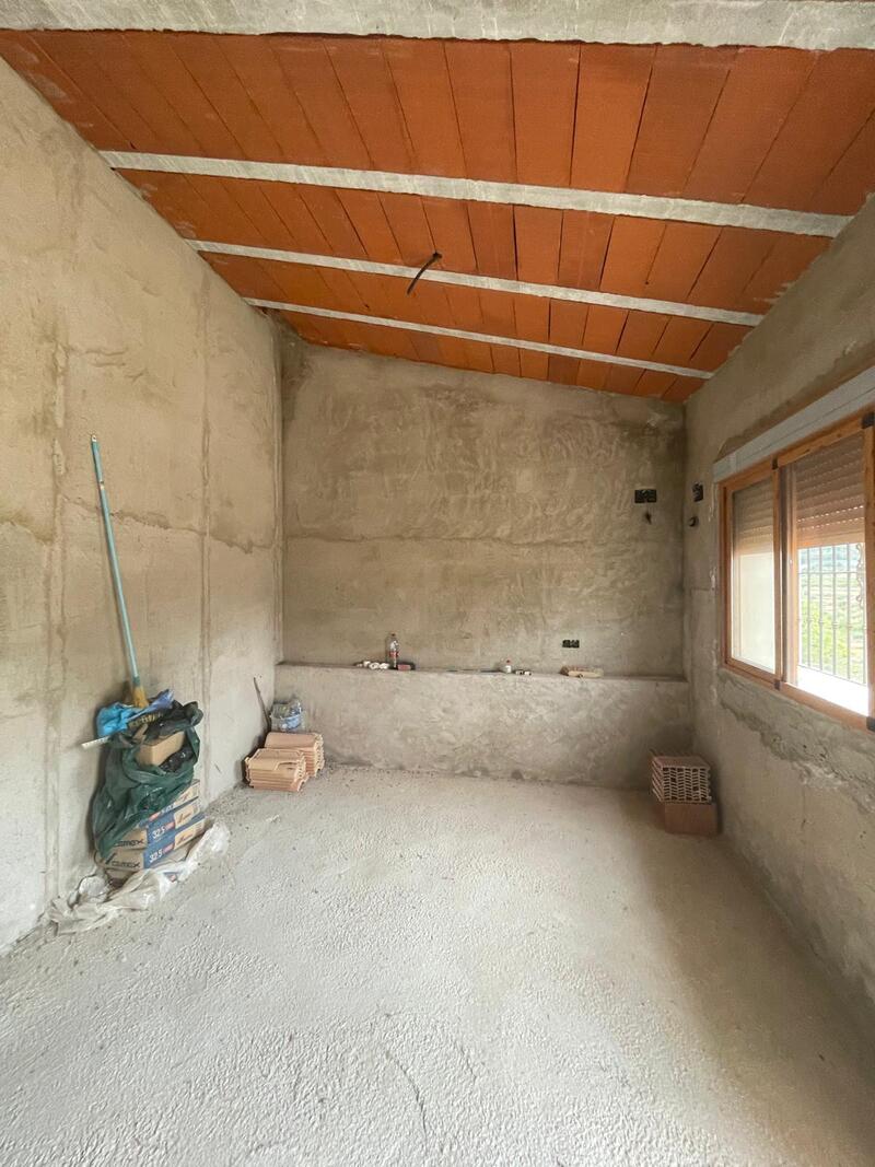 2 bedroom Land for sale