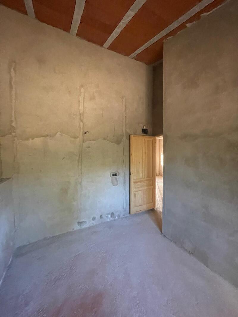 2 bedroom Land for sale