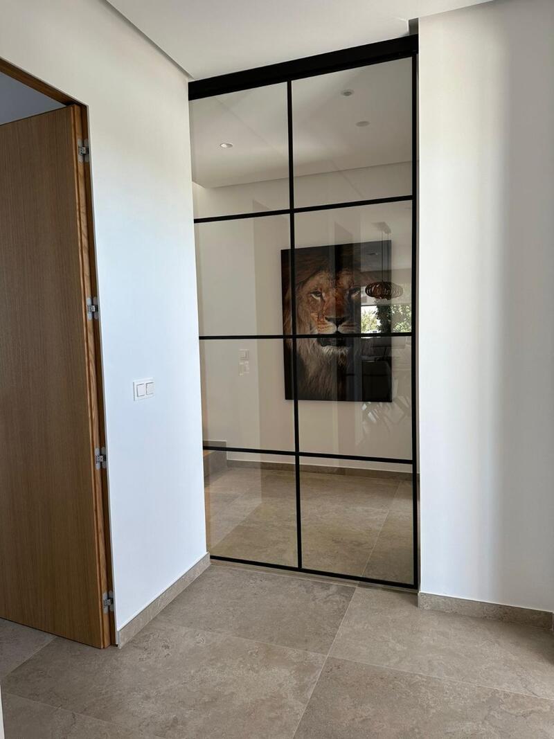 4 Cuarto Villa en venta