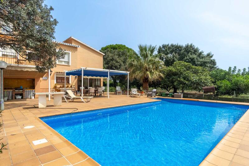 5 soverom Villa til salgs