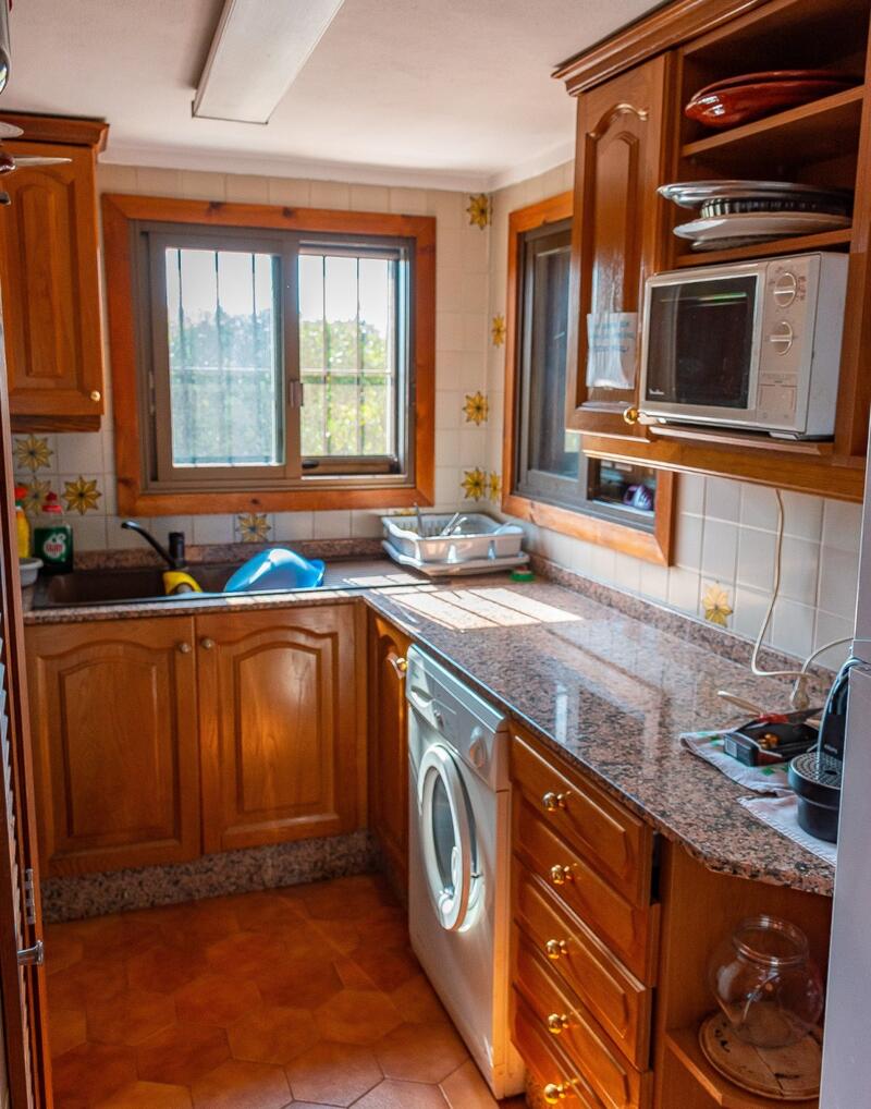 2 Schlafzimmer Landhaus zu verkaufen