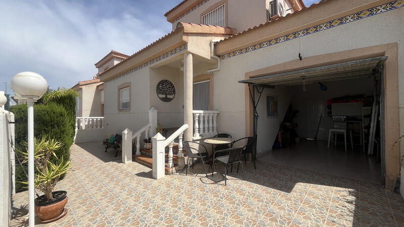3 bedroom Villa for sale
