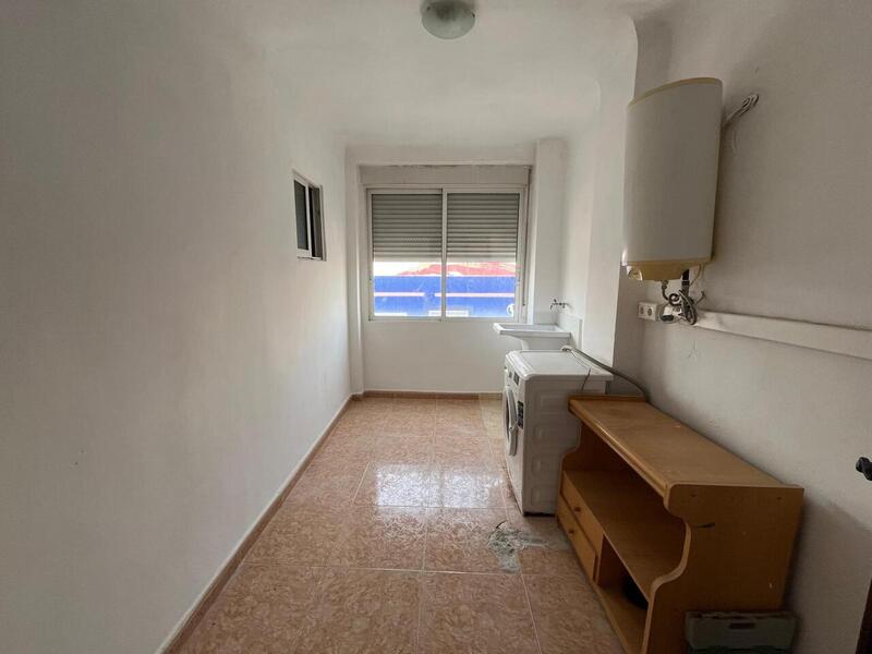 3 bedroom Apartment for sale